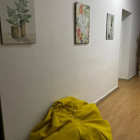 Main Brryli Apartment